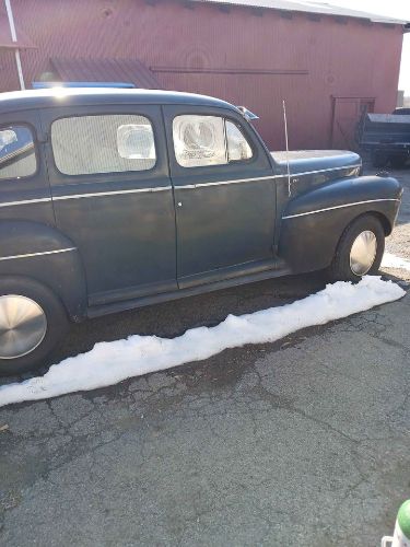 Unknown-Sedan-1941-Black-Gray-5