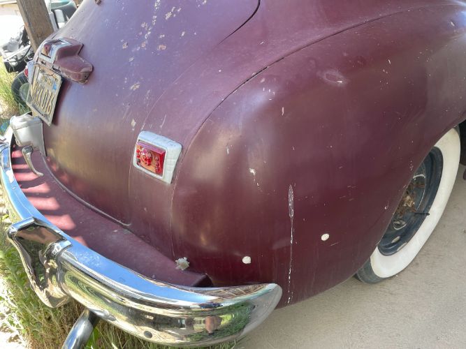 Unknown-Sedan-1942-Maroon-Tan-12