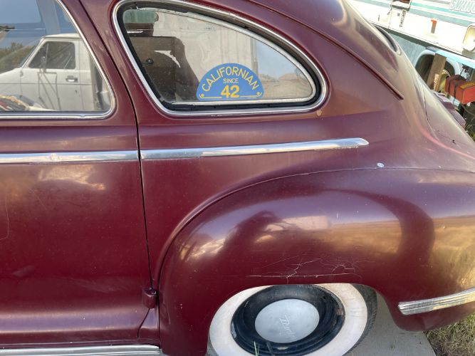 Unknown-Sedan-1942-Maroon-Tan-6