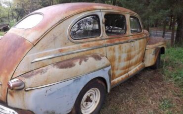Unknown-Sedan-1946-1