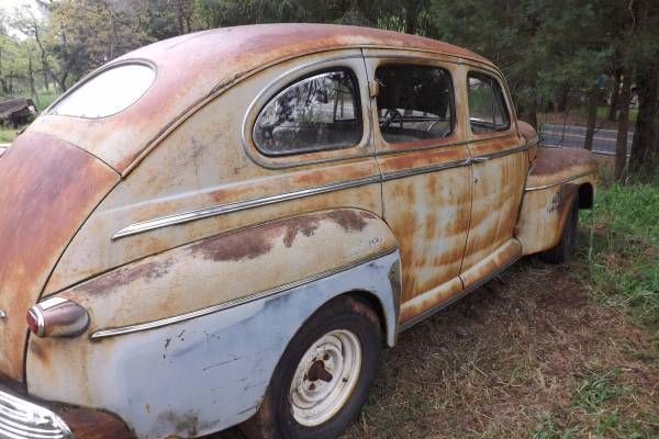 Unknown-Sedan-1946-1