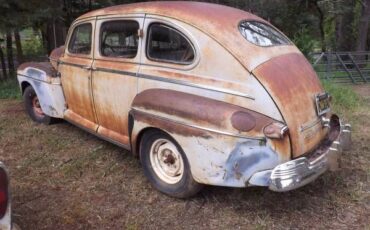 Unknown-Sedan-1946-3