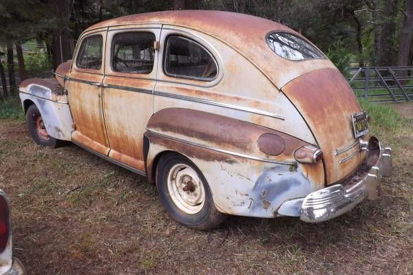Unknown-Sedan-1946-3