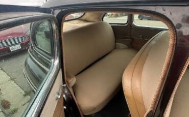 Unknown-Sedan-1946-Black-5