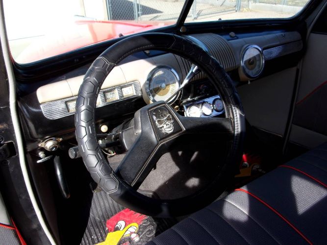 Unknown-Sedan-1946-Red-15