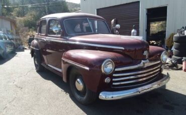 Unknown-Sedan-1947