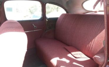 Unknown-Sedan-1947-5