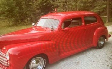 Unknown-Sedan-1947-Red-1