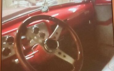 Unknown-Sedan-1947-Red-10