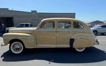 Unknown-Sedan-1948-Yellow-11