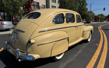Unknown-Sedan-1948-Yellow-7
