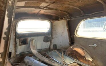Unknown-Sedan-1949-1