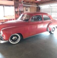 Unknown-Sedan-1949-Orange