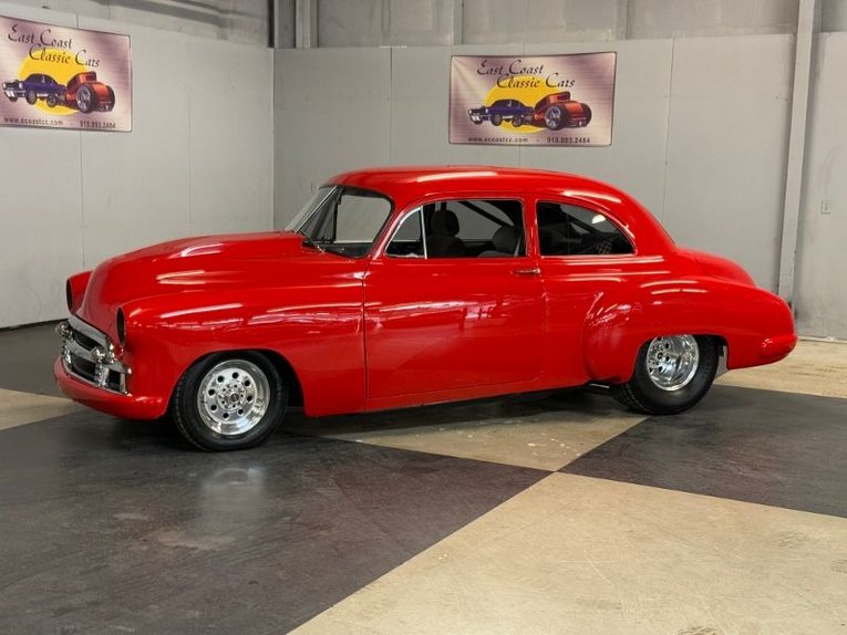 Unknown-Sedan-1949-Red-Gray-19