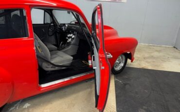Unknown-Sedan-1949-Red-Gray-27