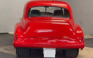 Unknown-Sedan-1949-Red-Gray-28