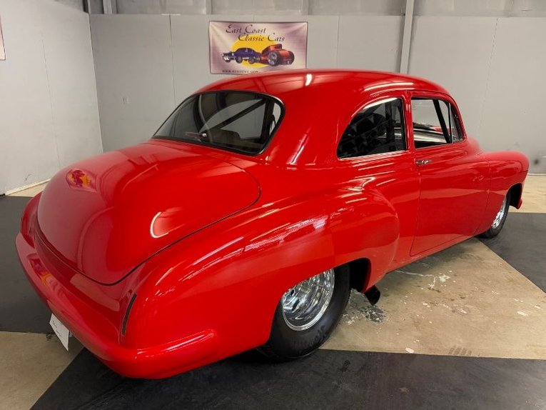 Unknown-Sedan-1949-Red-Gray-9