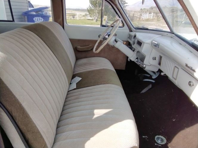 Unknown-Sedan-1950-2
