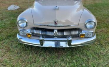 Unknown-Sedan-1950-Two-Tone