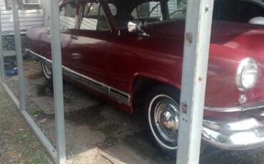 Unknown-Sedan-1951-2