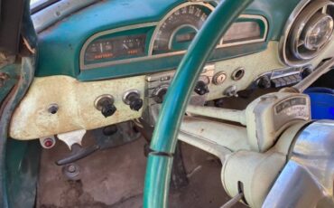Unknown-Sedan-1952-12