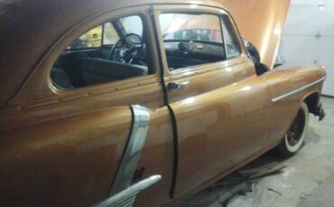Unknown-Sedan-1952-15