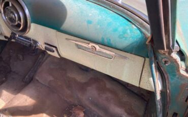 Unknown-Sedan-1952-18