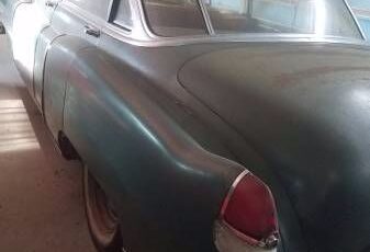 Unknown-Sedan-1952-2