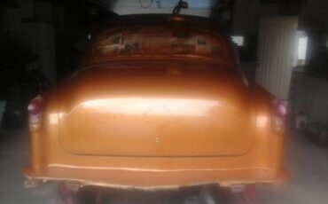 Unknown-Sedan-1952-2