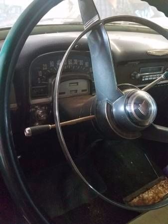 Unknown-Sedan-1952-3