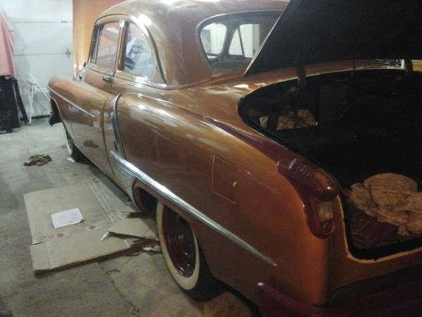 Unknown-Sedan-1952-5