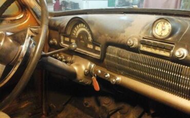Unknown-Sedan-1952-7