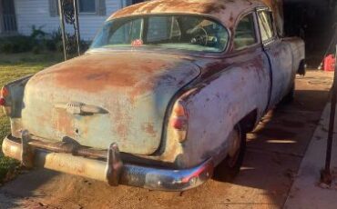 Unknown-Sedan-1953-Blue-1