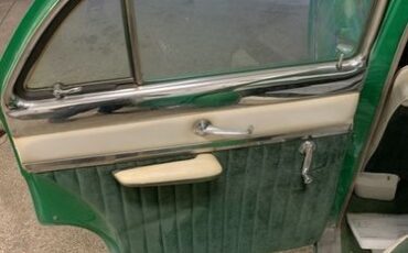 Unknown-Sedan-1953-Green-White-6