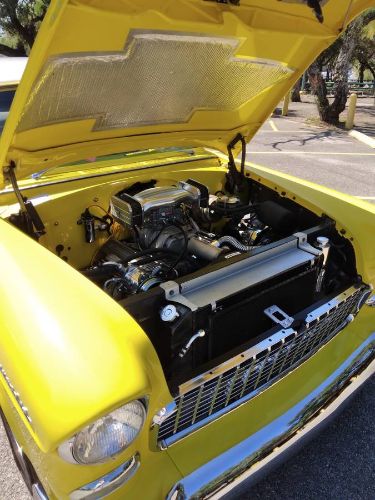 Unknown-Sedan-1955-YellowWhite-14