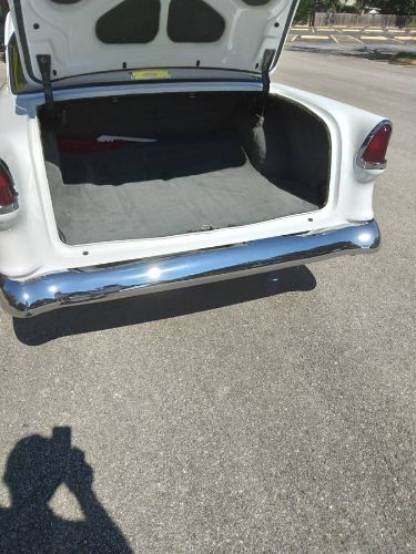 Unknown-Sedan-1955-YellowWhite-9
