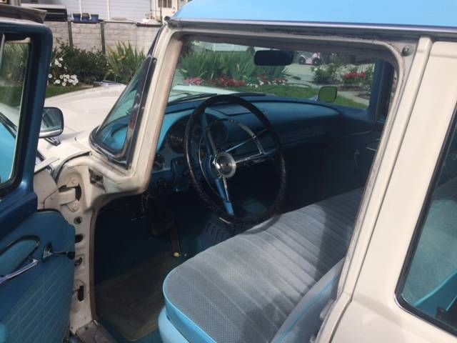 Unknown-Sedan-1956-1