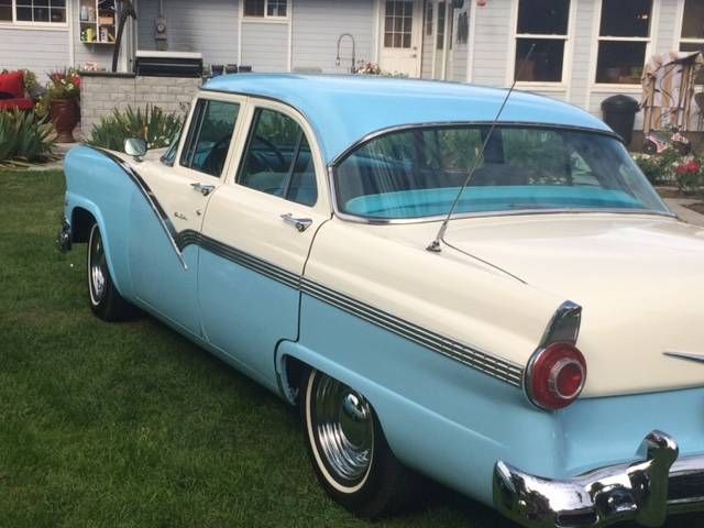 Unknown-Sedan-1956-3
