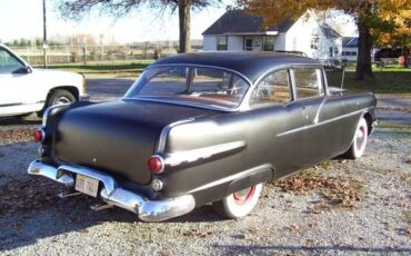 Unknown-Sedan-1956