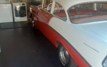 Unknown-Sedan-1956-RedWhite-3
