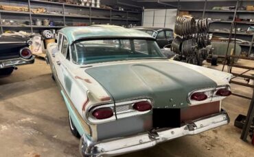 Unknown-Sedan-1958-White-1