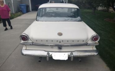 Unknown-Sedan-1963-Red-Green-1
