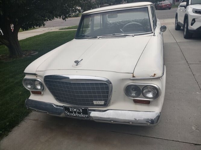 Unknown-Sedan-1963-Red-Green