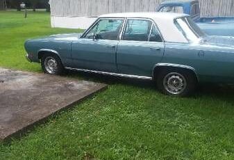 Unknown-Sedan-1969