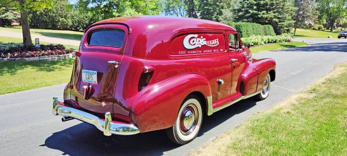 Unknown-Sedan-delivery-1948-Red-1