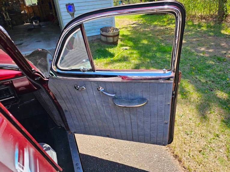 Unknown-Sedan-delivery-1950-custom-gray-11