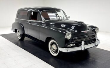 Unknown-Sedan-delivery-1951-Black-Scarlet-Red-5