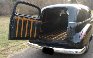 Unknown-Sedan-delivery-1952-Black