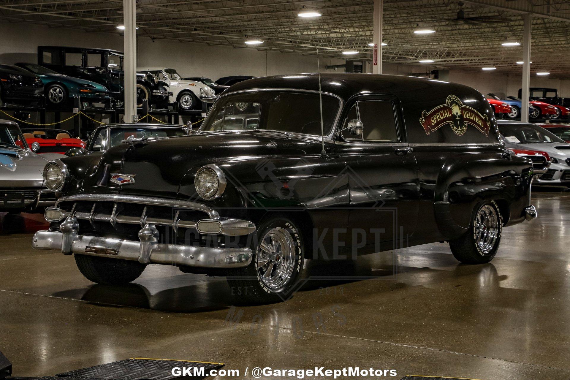 Unknown-Sedan-delivery-1954-Black-Black-amp-White-11