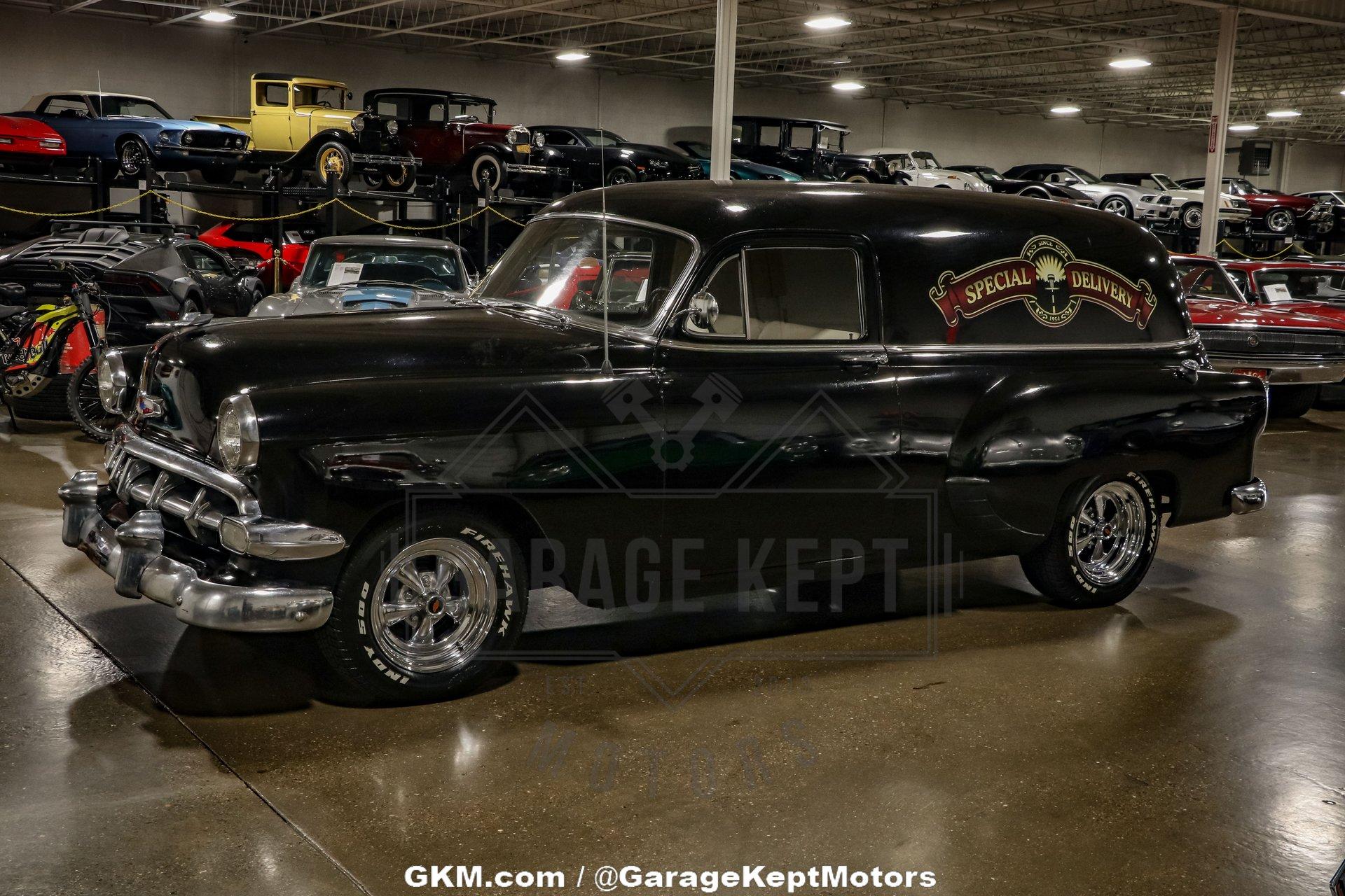 Unknown-Sedan-delivery-1954-Black-Black-amp-White-12